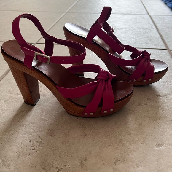 Aldo Vintage Chunky Wooden Heel - Picture 2 of 5